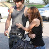 Justin Gaston si Miley Cyrus