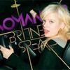 Asculta `Womanizer` in varianta Lily Allen