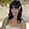 Katy Perry s-a razgandit; acum vrea sex