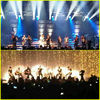 Isterie maxima la un concert New Kids On The Block & Backstreet Boys (video)