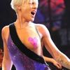 Pink a ajuns in spital (video)