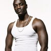 Akon  `Beautiful` clip nou