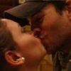 Enrique Iglesias continua sa se sarute cu fanele