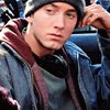 Eminem a ramas cu sechele dupa o bataie crunta