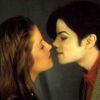 Lisa Marie Presley se simte vinovata de moartea lui Michael Jackson