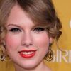 Taylor Swift, sarbatorita de casa de discuri