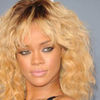 Rihanna, iubita lui Ashton Kutcher?