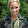 http://imagini2.bestmusic.ro/image/2/100/100/60009583/Demi-Lovato---aparitie-girlish-la-castingul-X-Factor.jpg
