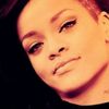 Rihanna a cantat o noua piesa la March Madness Festival (video) 