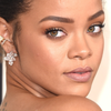 Rihanna a amanat mai multe concerte programate pentru perioada urmatoare