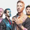  Coldplay au cantat piesa "Staying Alive" alaturi de unul dintre membrii Bee Gees (video)
 