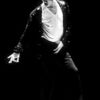 Michael Jackson a ajuns pe Luna (poza)