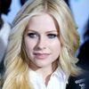 Avril Lavigne lanseaza noul album pe 17 noiembrie