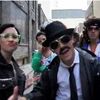Jonas Brothers au facut clipul `Bounce` din plictiseala (VIDEO)