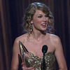 Taylor Swift a scris istorie la Country Music Awards 2009 (foto)