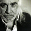Demis Roussos da autografe la Diverta Magheru